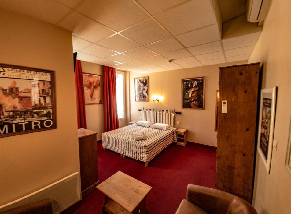 Hotel Le Colbert Awinion Zewnętrze zdjęcie