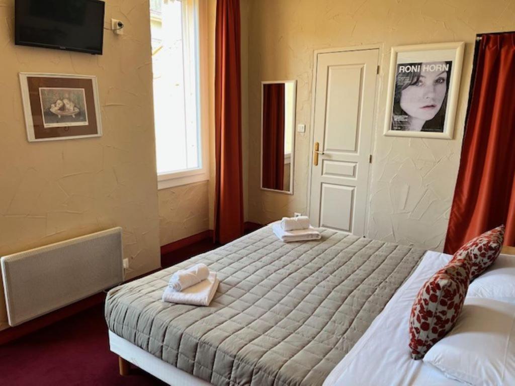 Hotel Le Colbert Awinion Zewnętrze zdjęcie