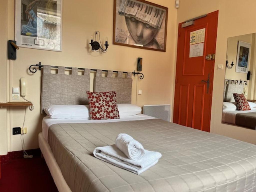 Hotel Le Colbert Awinion Zewnętrze zdjęcie