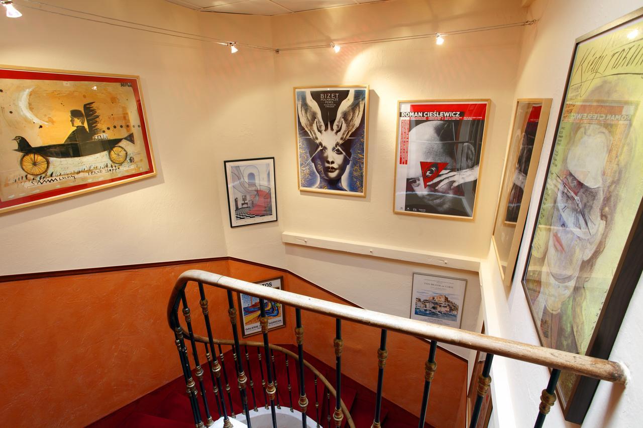 Hotel Le Colbert Awinion Zewnętrze zdjęcie